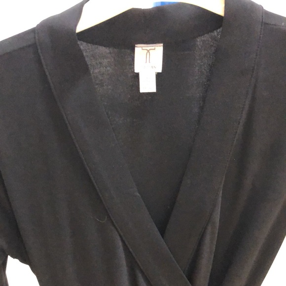 Elegant Black Wrap Dress - Picture 2 of 2